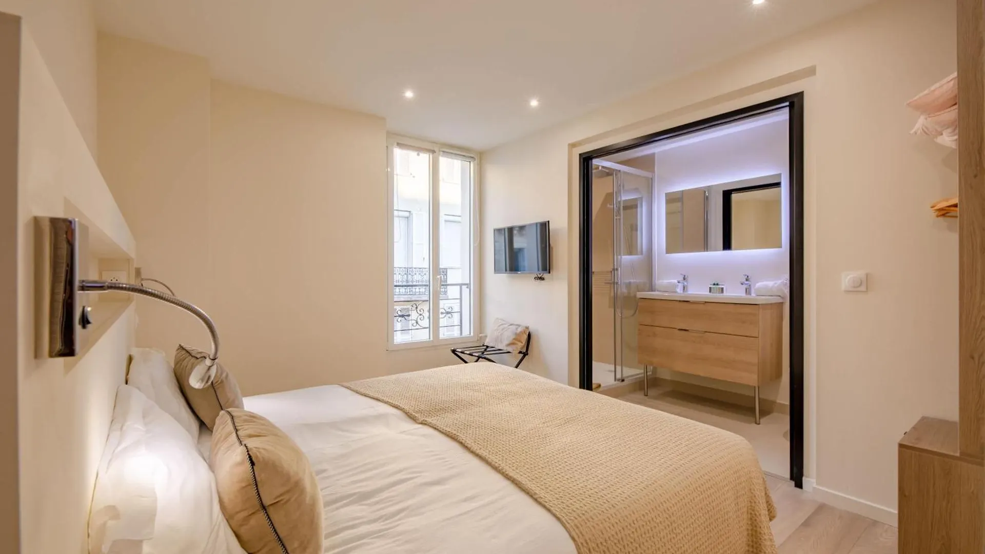 Scandinavian Urban 3 - 2Br Apartment In Cannes Center - Close To The Beach And Palais